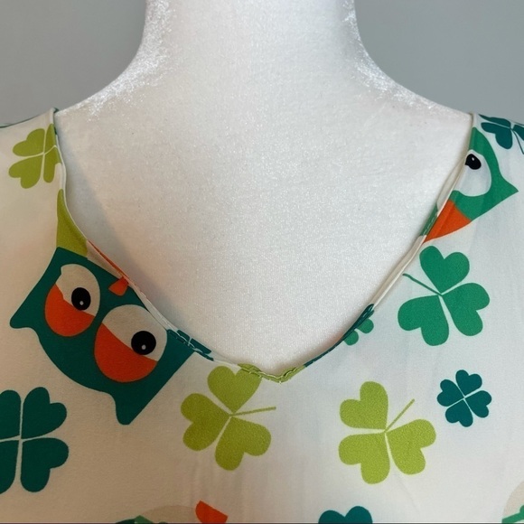 Vintage Inspired Owl and Clover Sleeveless Flared Skirt Dress - Picture 15 of 16